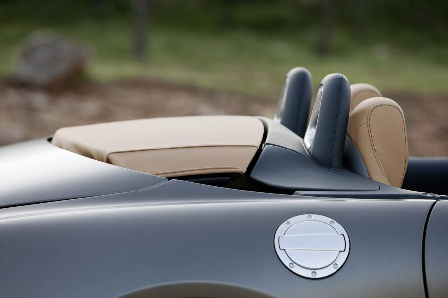  Mercedes-Benz SLS AMG Roadster 2012 года  (фото 139 из 198)